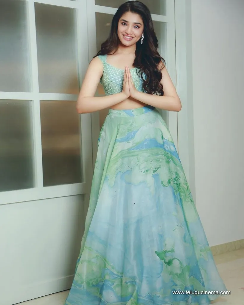 Kritishetty Stills 15102100002
