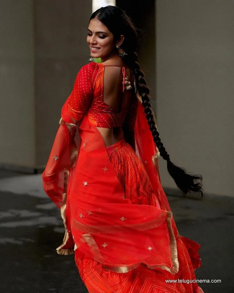 Malavika Stills 15102100001