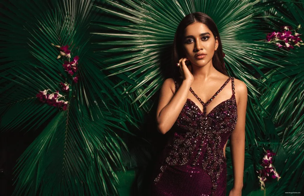 Nabhanatesh Stills 19102100001 1