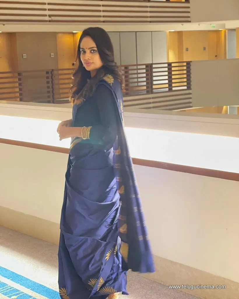 Nanditha Stills 15102100004