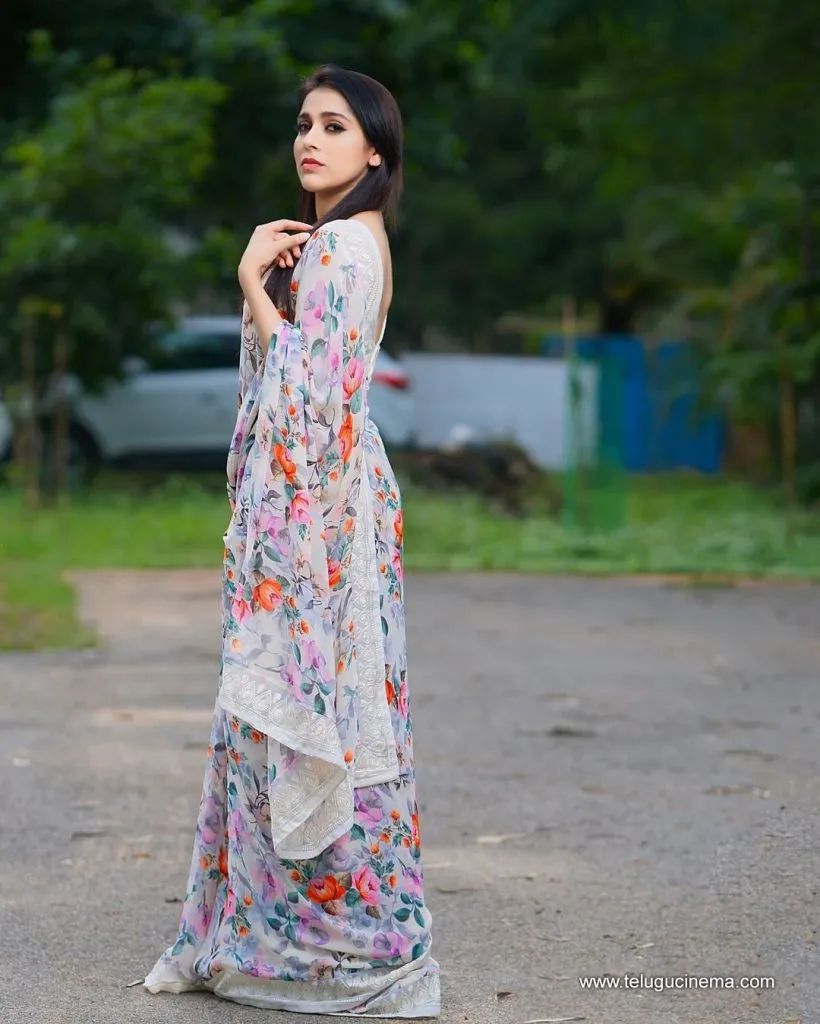Rashmigoutham Stills 26102100007