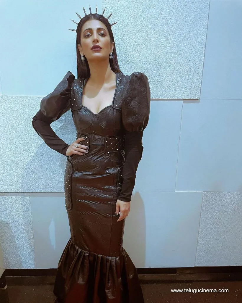 Shruthihasan Stills 29102100003