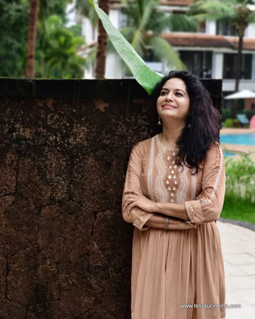 Sunitha Stills 04102100004