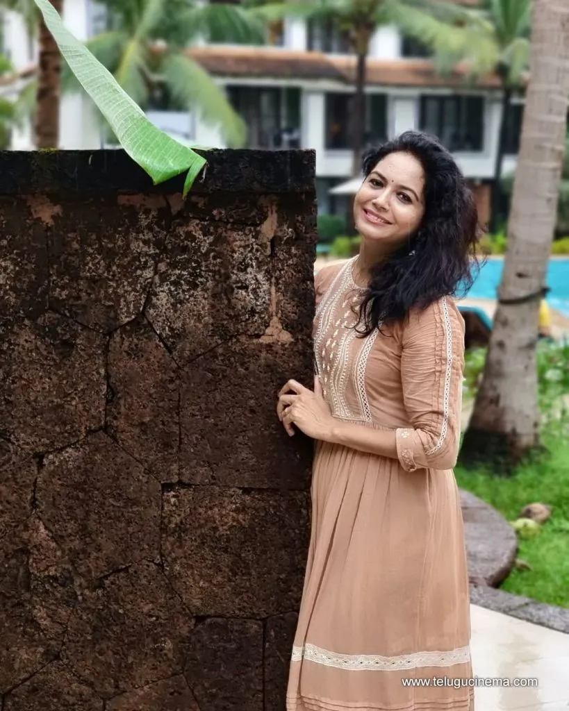 Sunitha Stills 04102100008