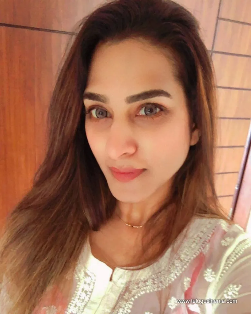Surekhavani Stills 20102100001