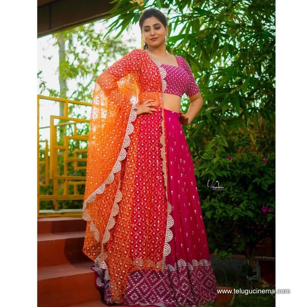 Varshini Stills 16102100006