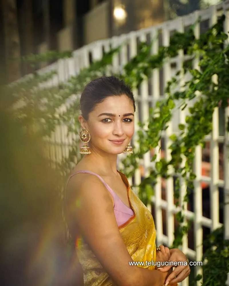 Aliabhatt Stills 231121 003