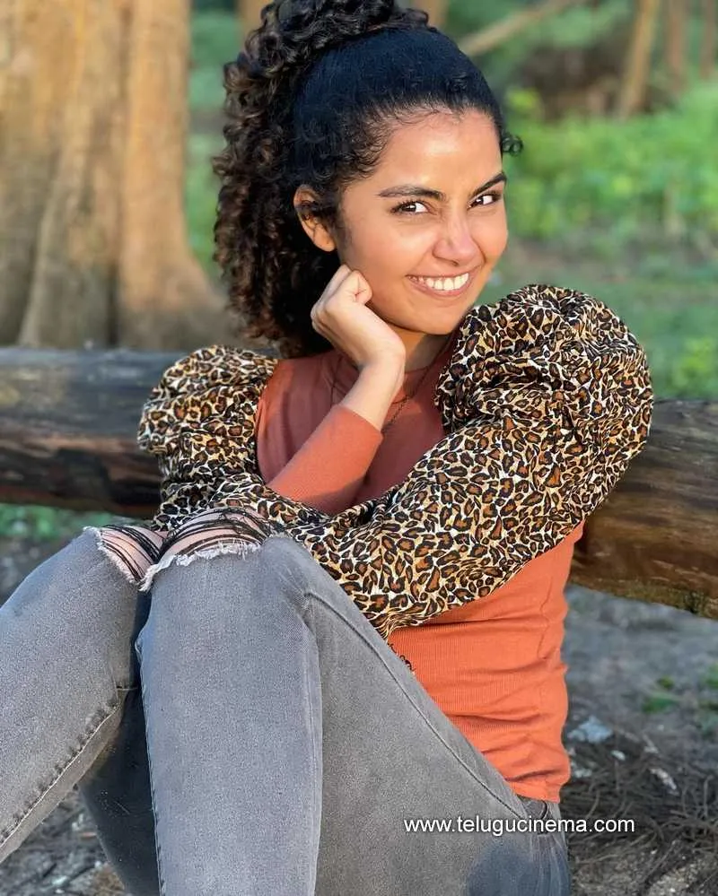 Anupama Stills 071121 002
