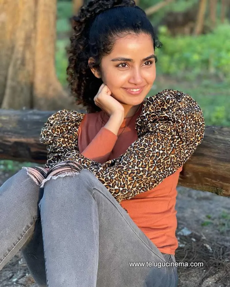 Anupama Stills 071121 006