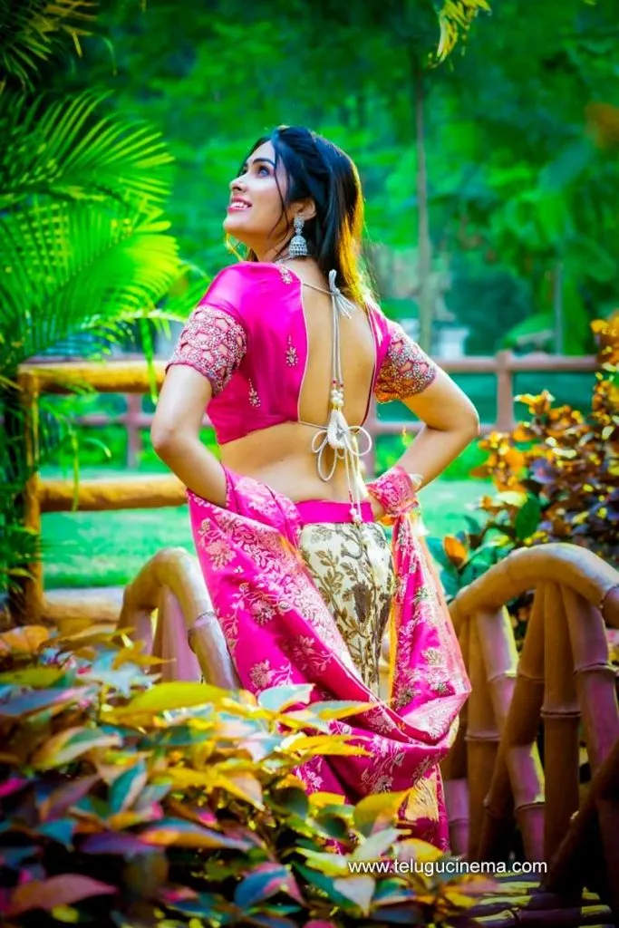 Divi Stills 271121 001
