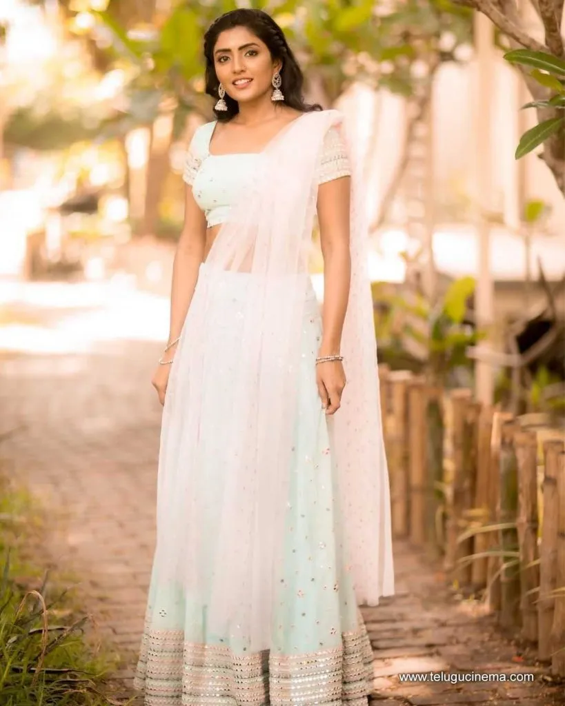 Eesharebbba Stills 041121 001