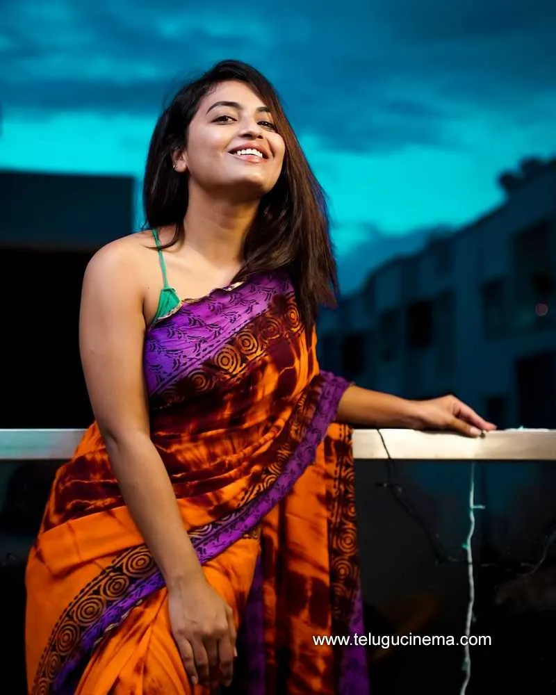 Harika Stills 181121 001