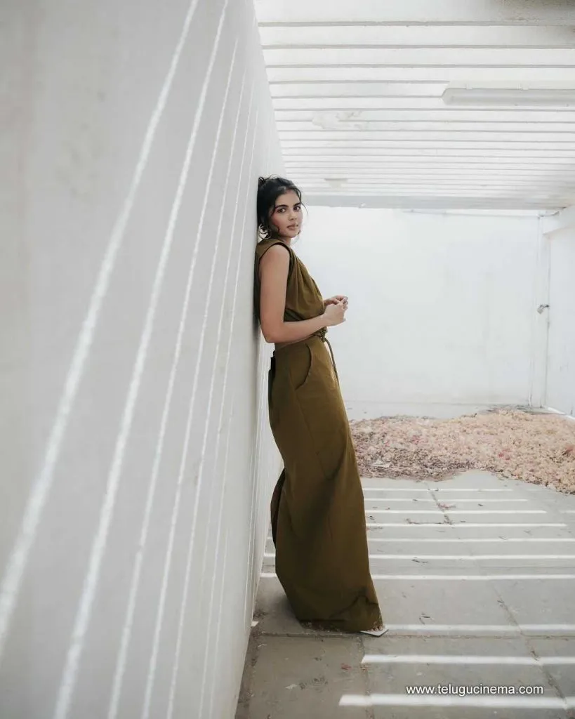 Kalyanipriyadarshini Stills 031121 003