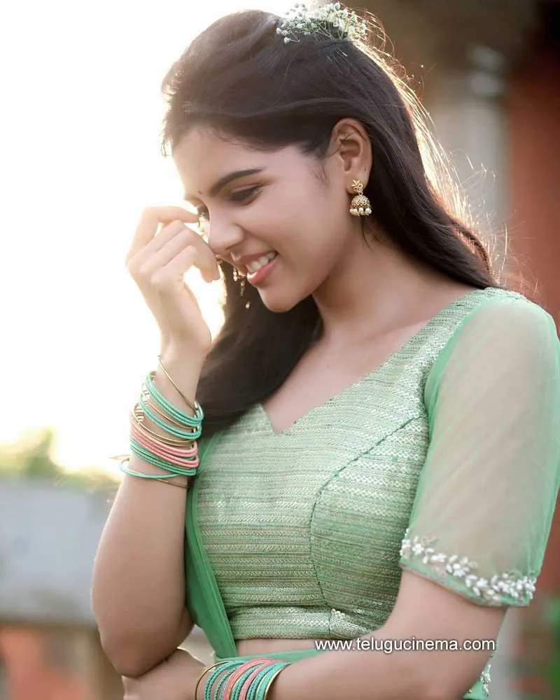 Kalyanriyadharshini Stills 301121 001