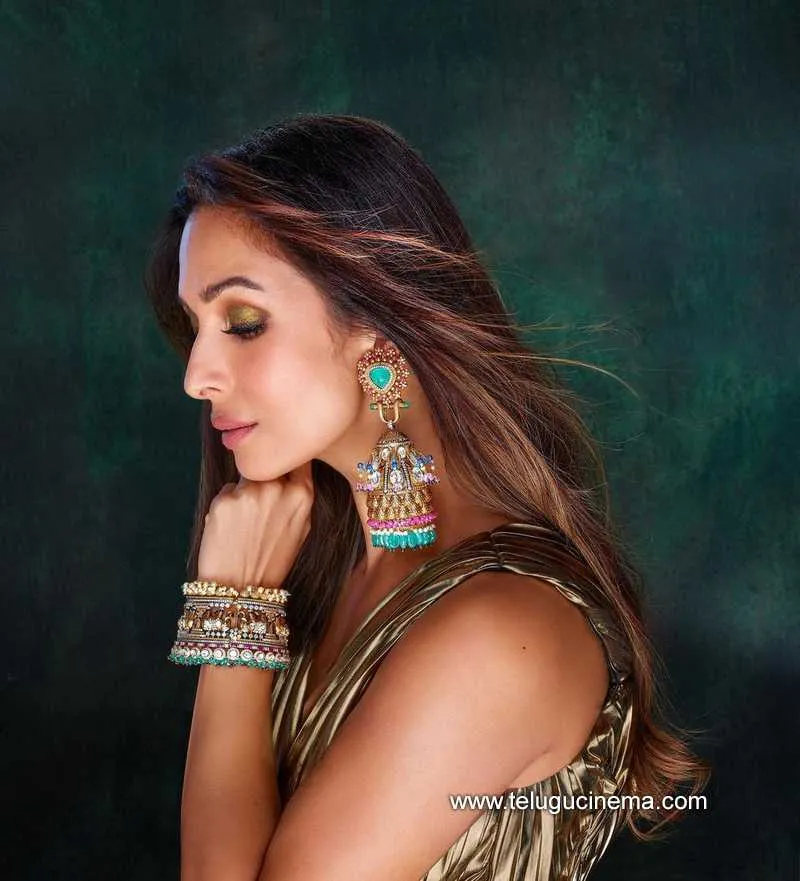 Malaika Stills 091121 002