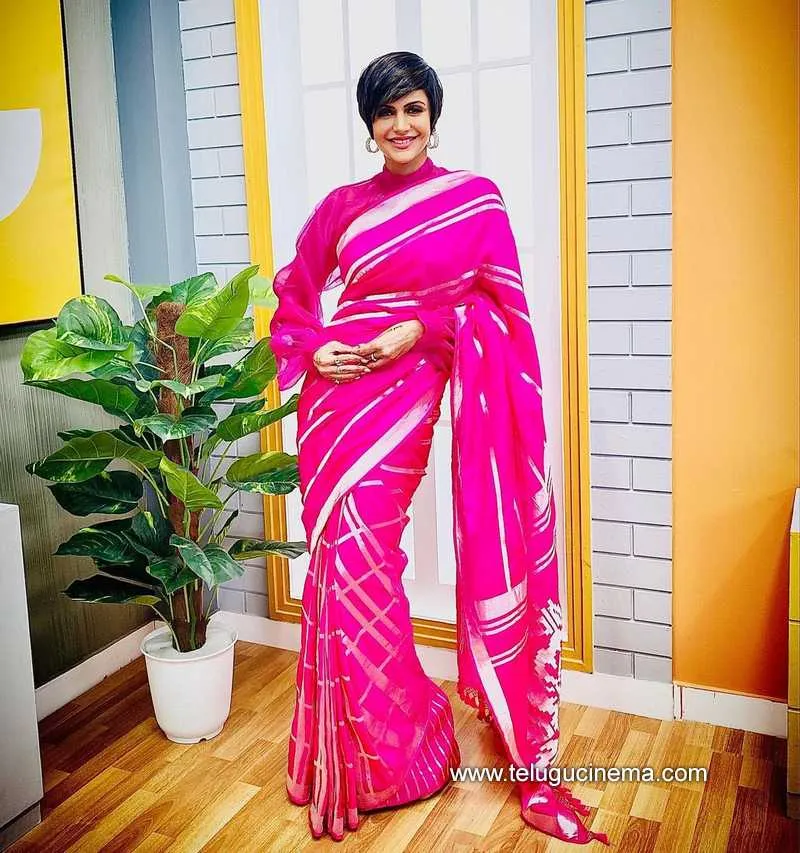 Mandira Stills 131121 001 1