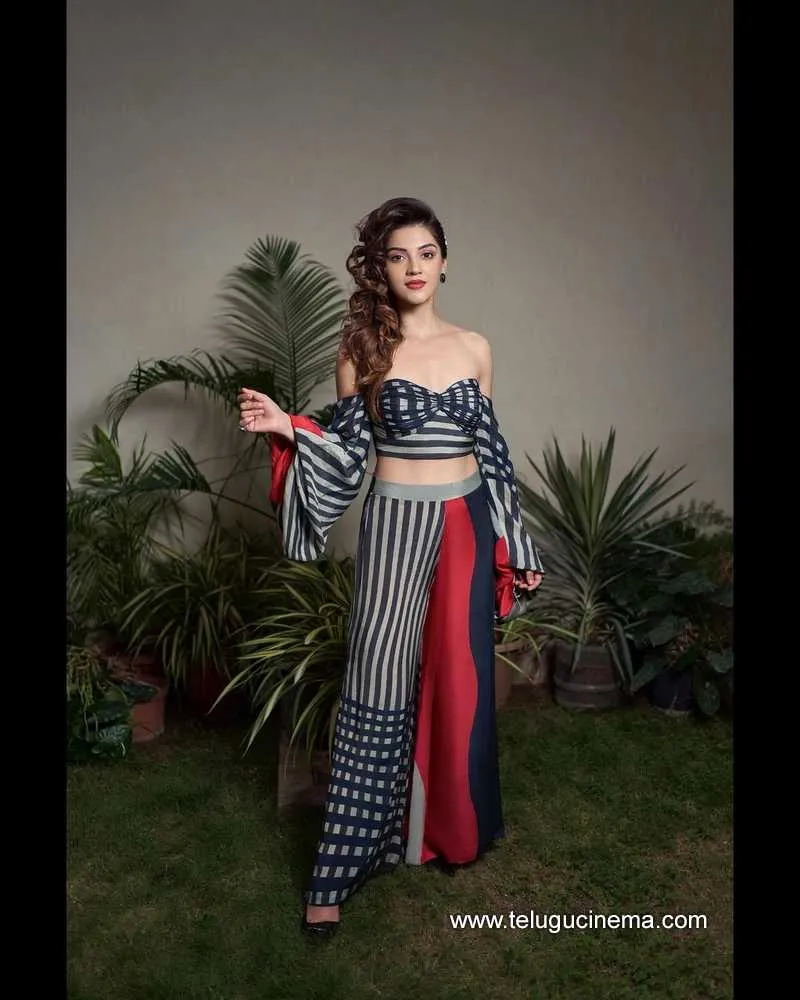 Mehreen Stills 091121 001 1