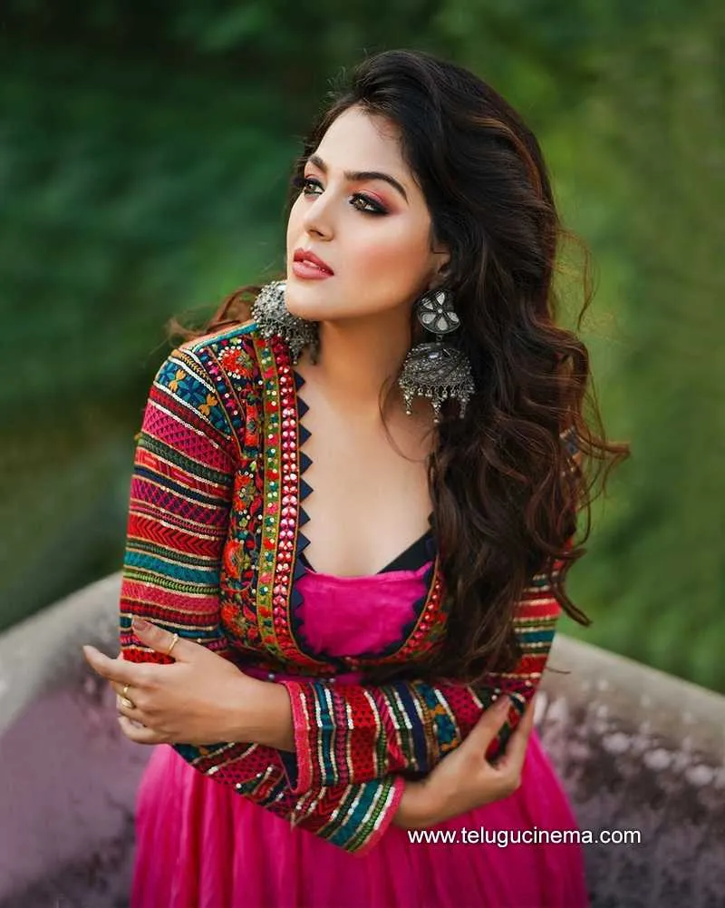 Monal Stills 241121 002