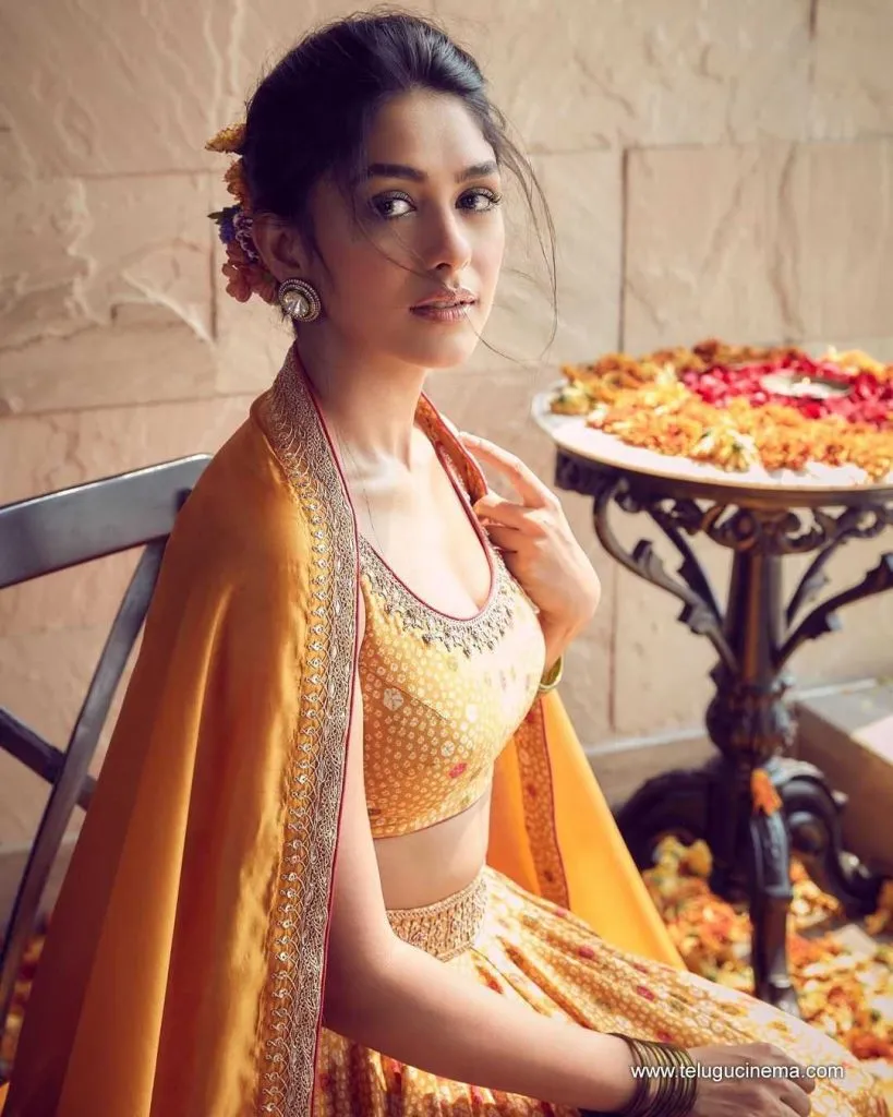 Mrunalthakur Stills 031121 002