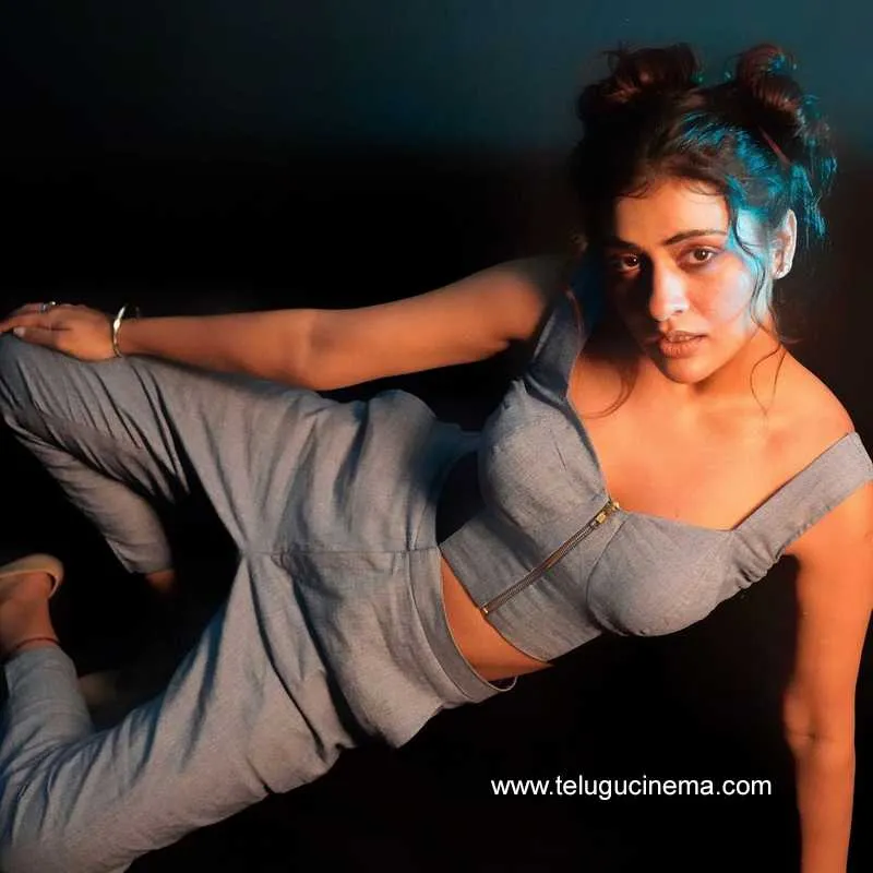Paayal Stills 201121 001