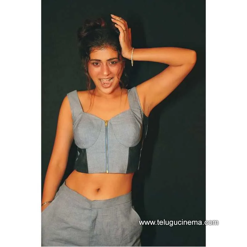 Paayal Stills 201121 003