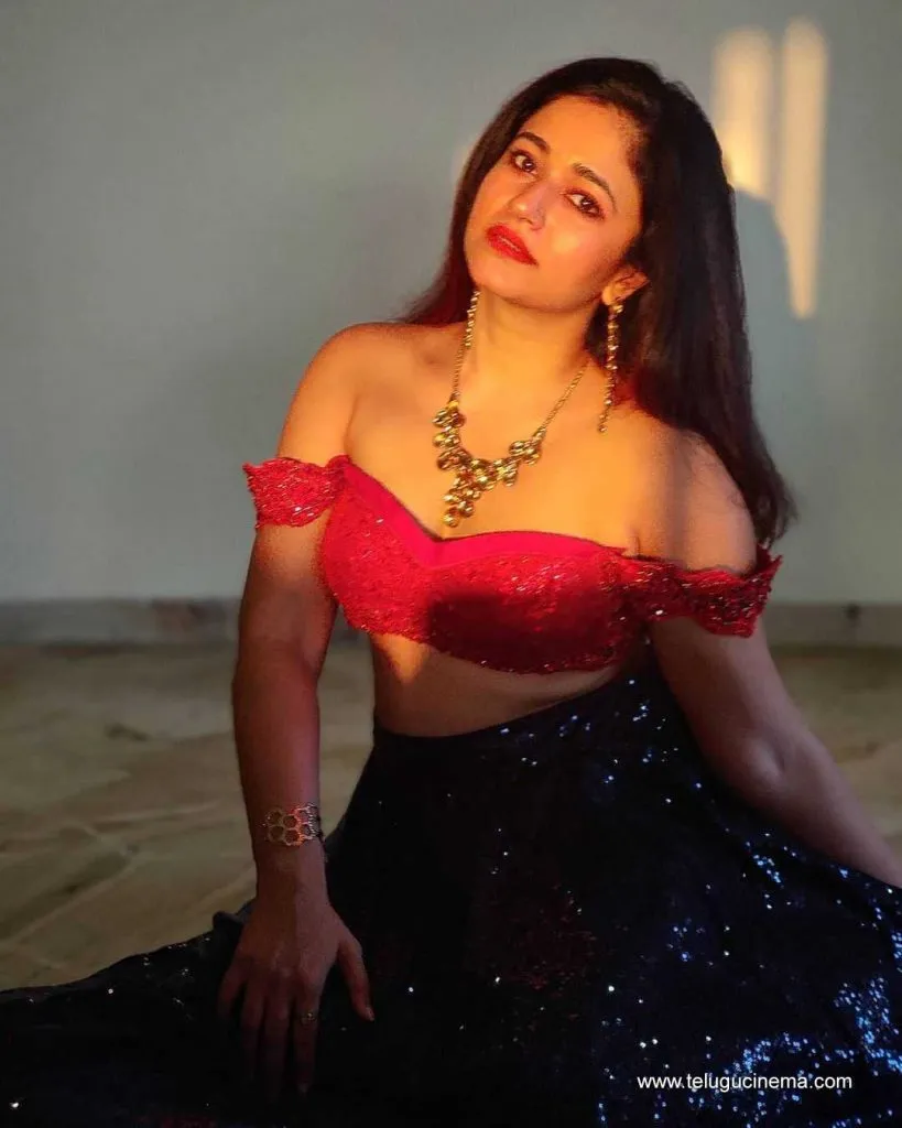 Poonambhajwa Stills 031121 001