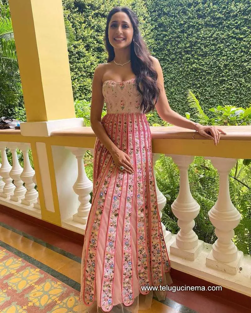 Pragyajasiwal Stills 241121 002 1