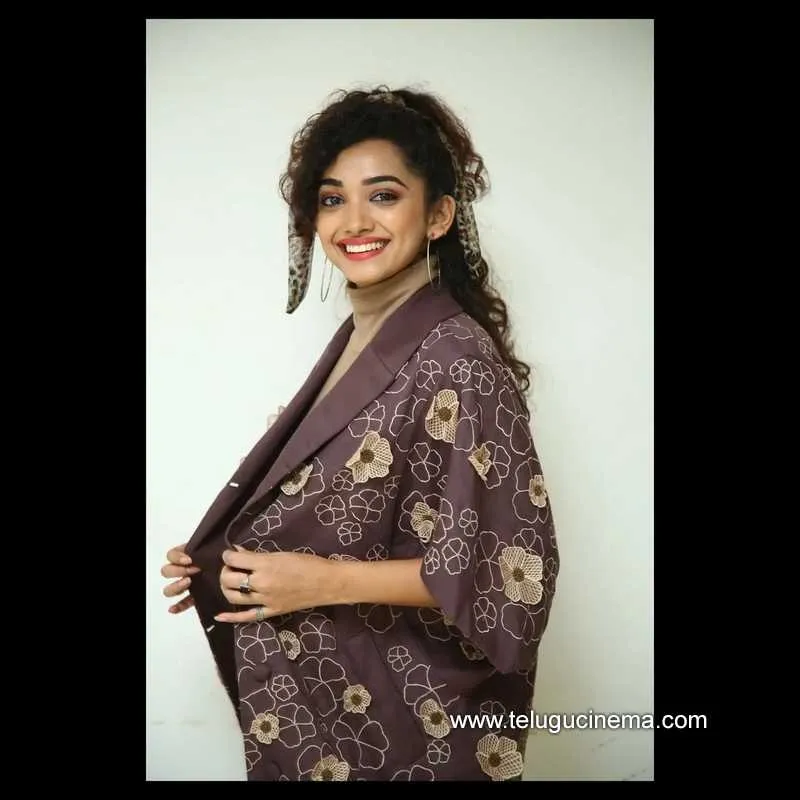 Saanvemegghana Stills 151121 003