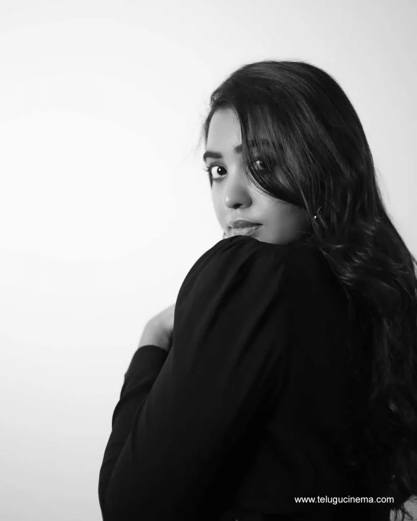 Shivanthmika Stills 021121 005