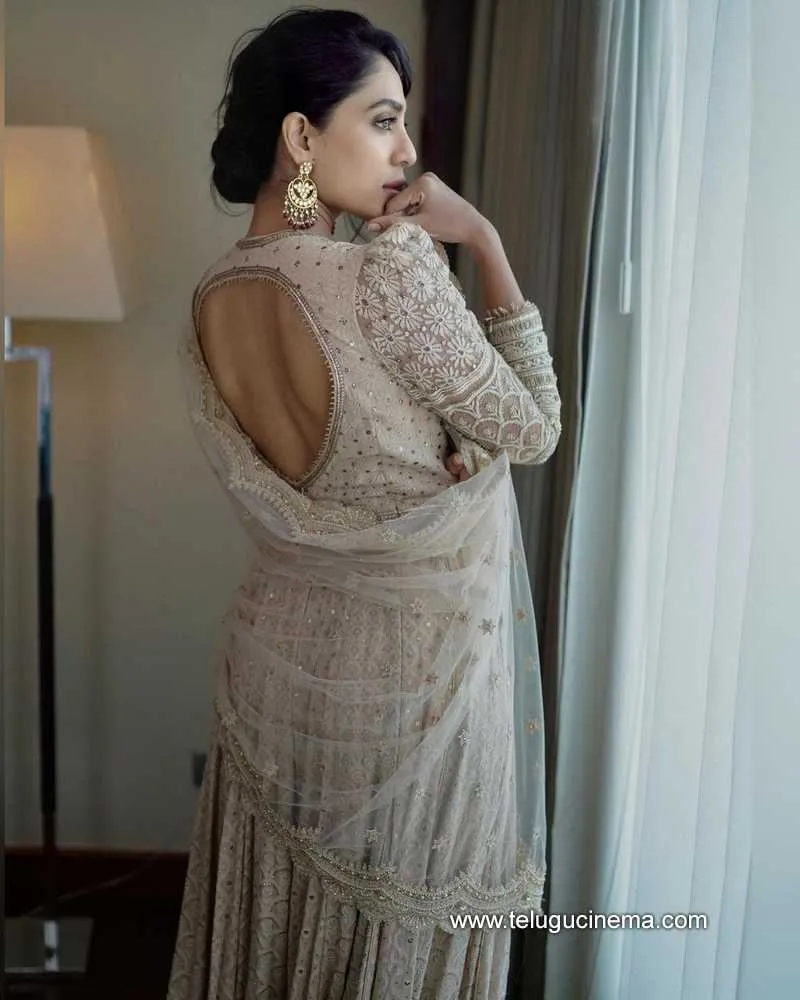 Sobhitha Stills 071121 002