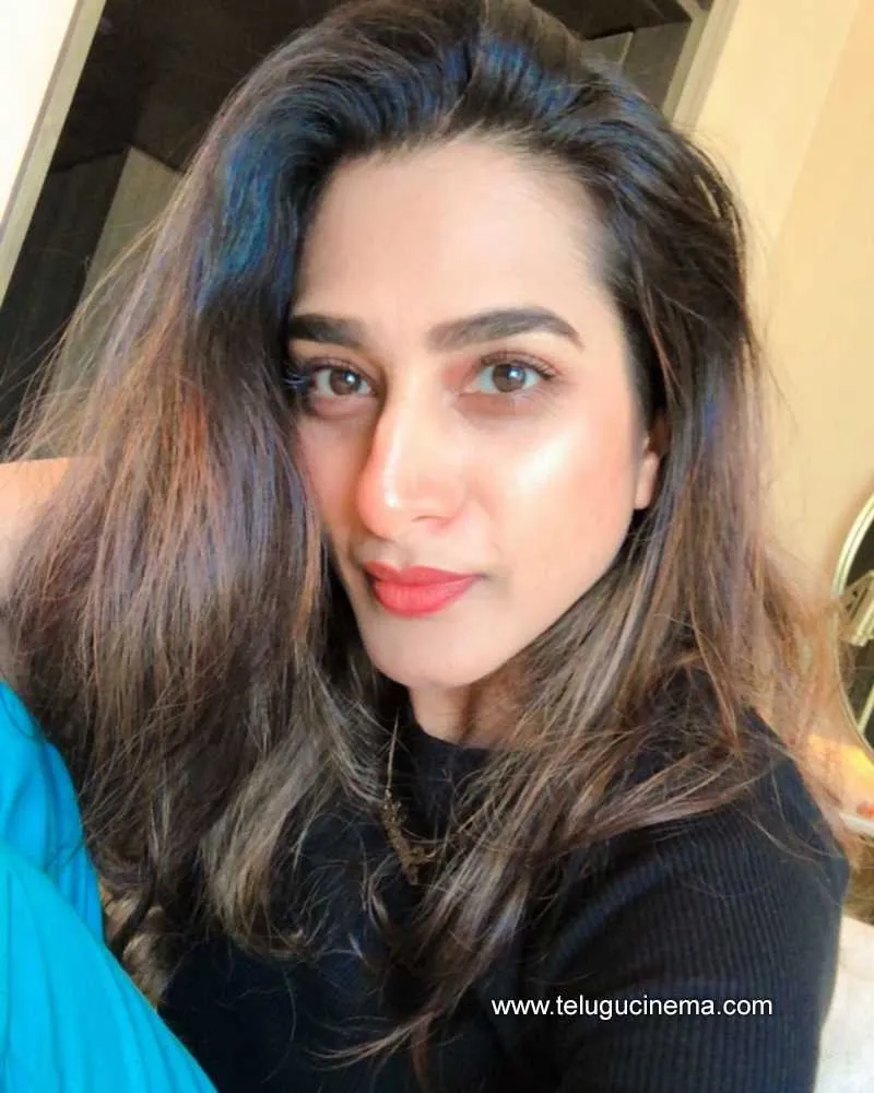 Surekhavani Stills 271121 001