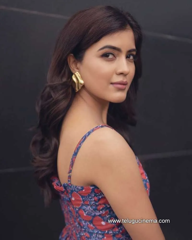 Amrita Stills 271221 003