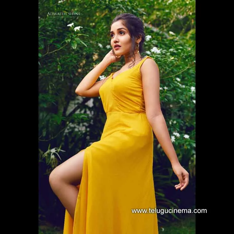 Anikha Stills 231221 002