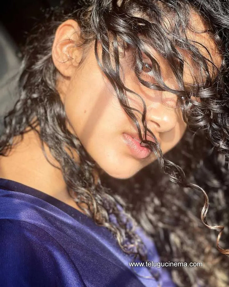 Anupamaparameshwaran Stills 291221 004 1