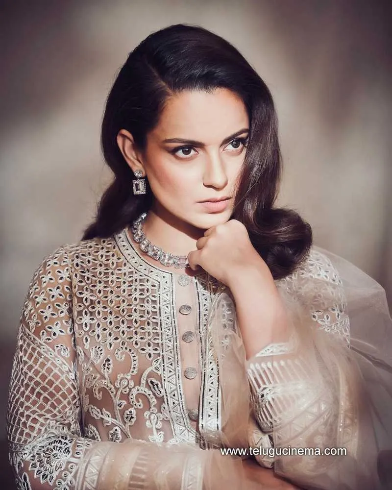 Kangana Stills 131221 002