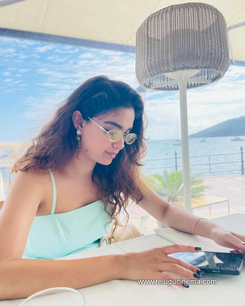 Keerthysuresh Stills 151221 002