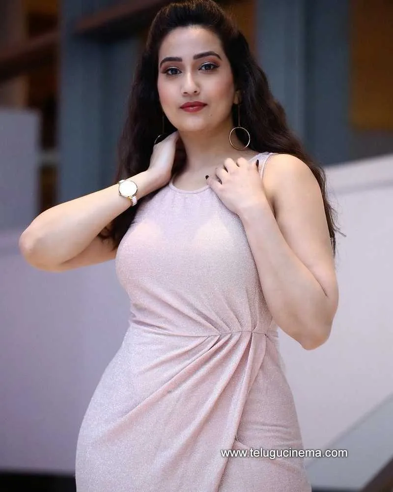 Manjusha Stills 171221 001