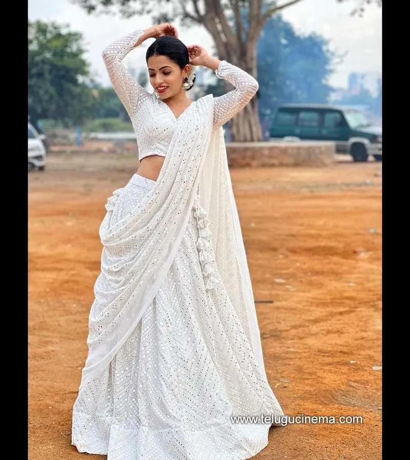 Navyaswamy Stills 171221 002