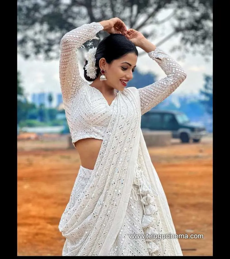 Navyaswamy Stills 171221 003