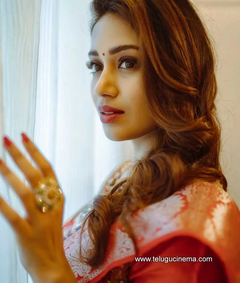 Nivethapeturaj Stills 311221 004