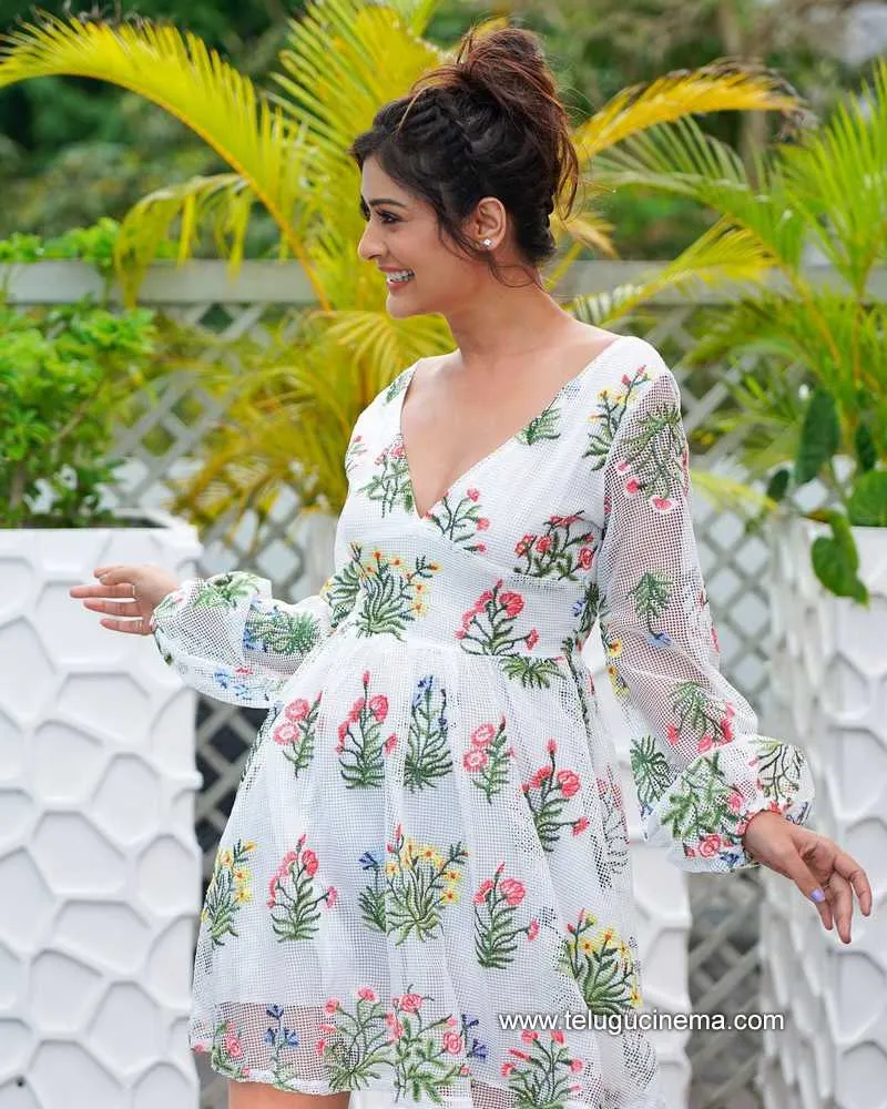 Paayal Stills 211221 003