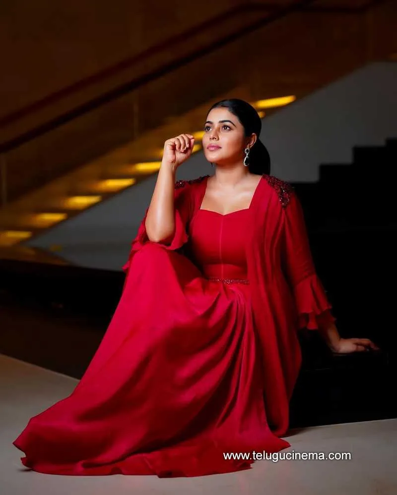 Poorna Stills 161221 005