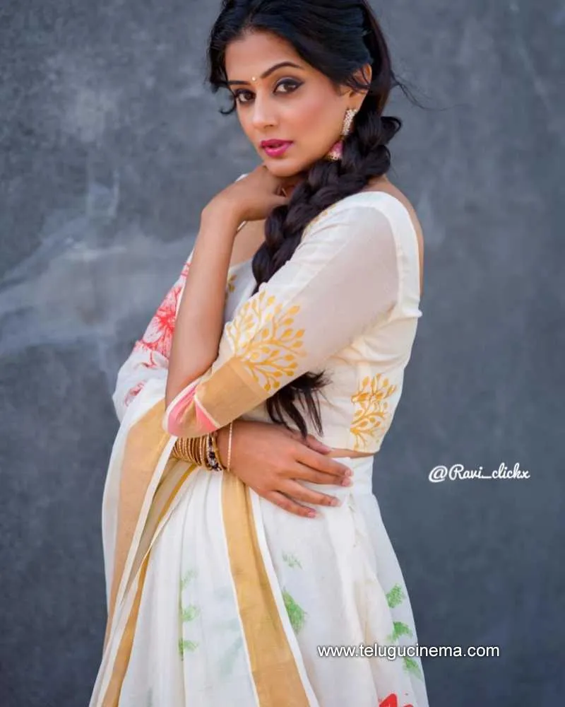 Priyamani Stills 291221 002