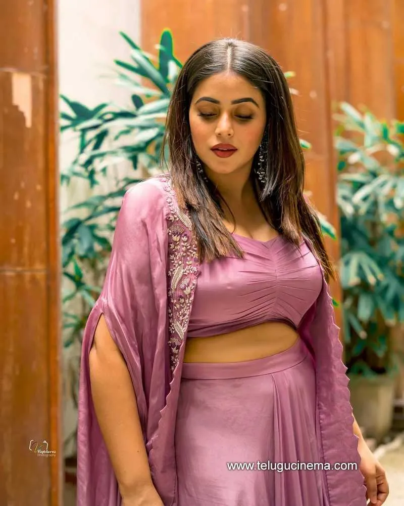 Purnaa Stills 311221 002