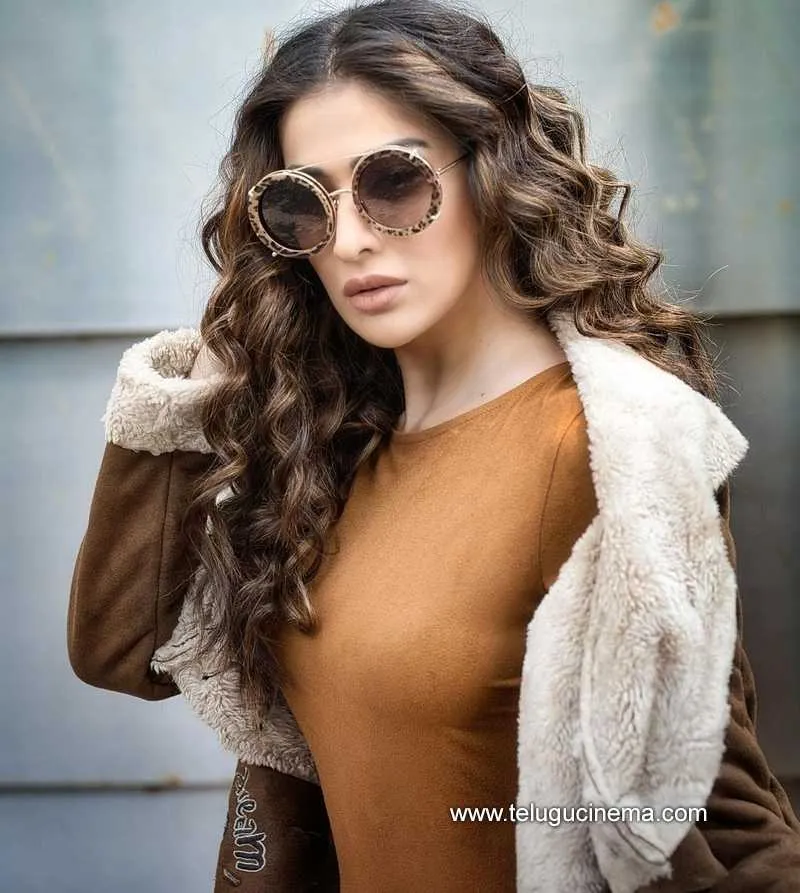 Raailaxmi Stills 311221 002