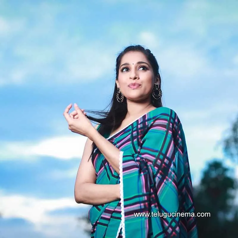 Rashmi Stills 271221 007