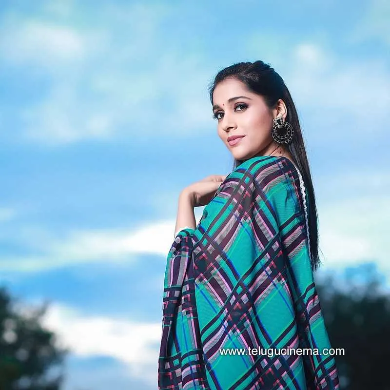 Rashmi Stills 271221 008