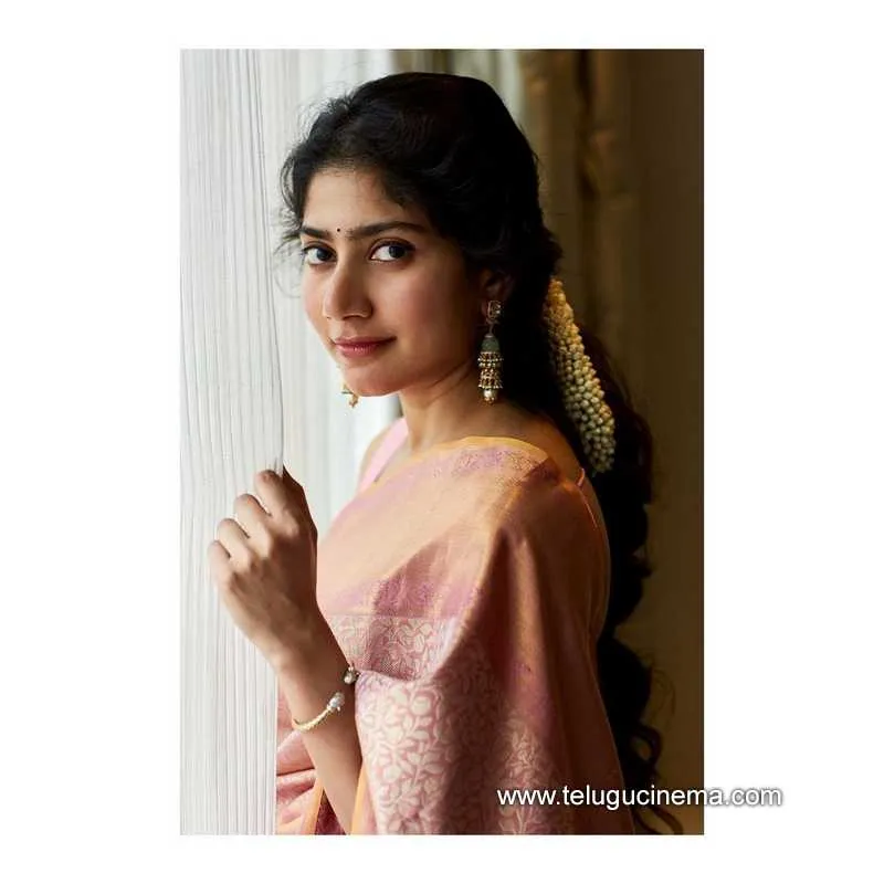 Saipallavi Stills 151221 005
