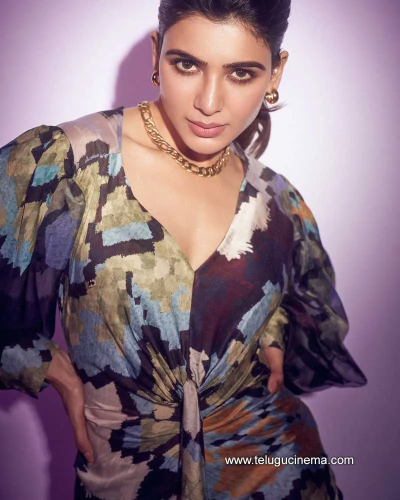 Samantha Stills 131221 001