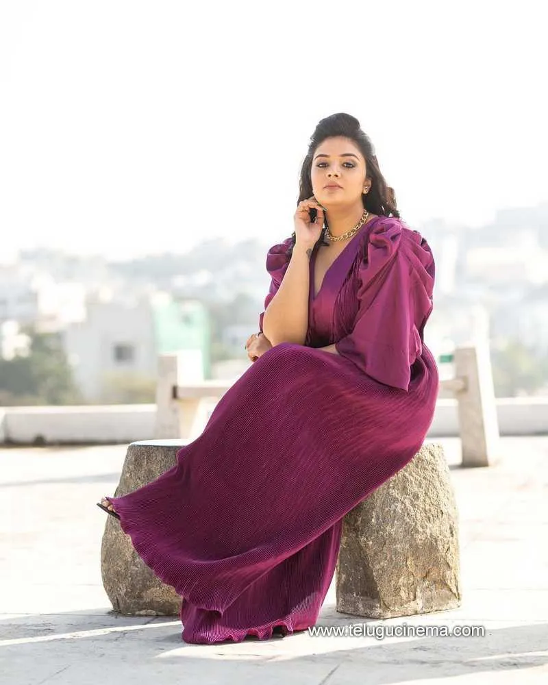 Sreemukhi Stills 311221 002
